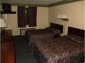 Budget Inn Of Tazewell County Pounding Mill Eksteriør billede